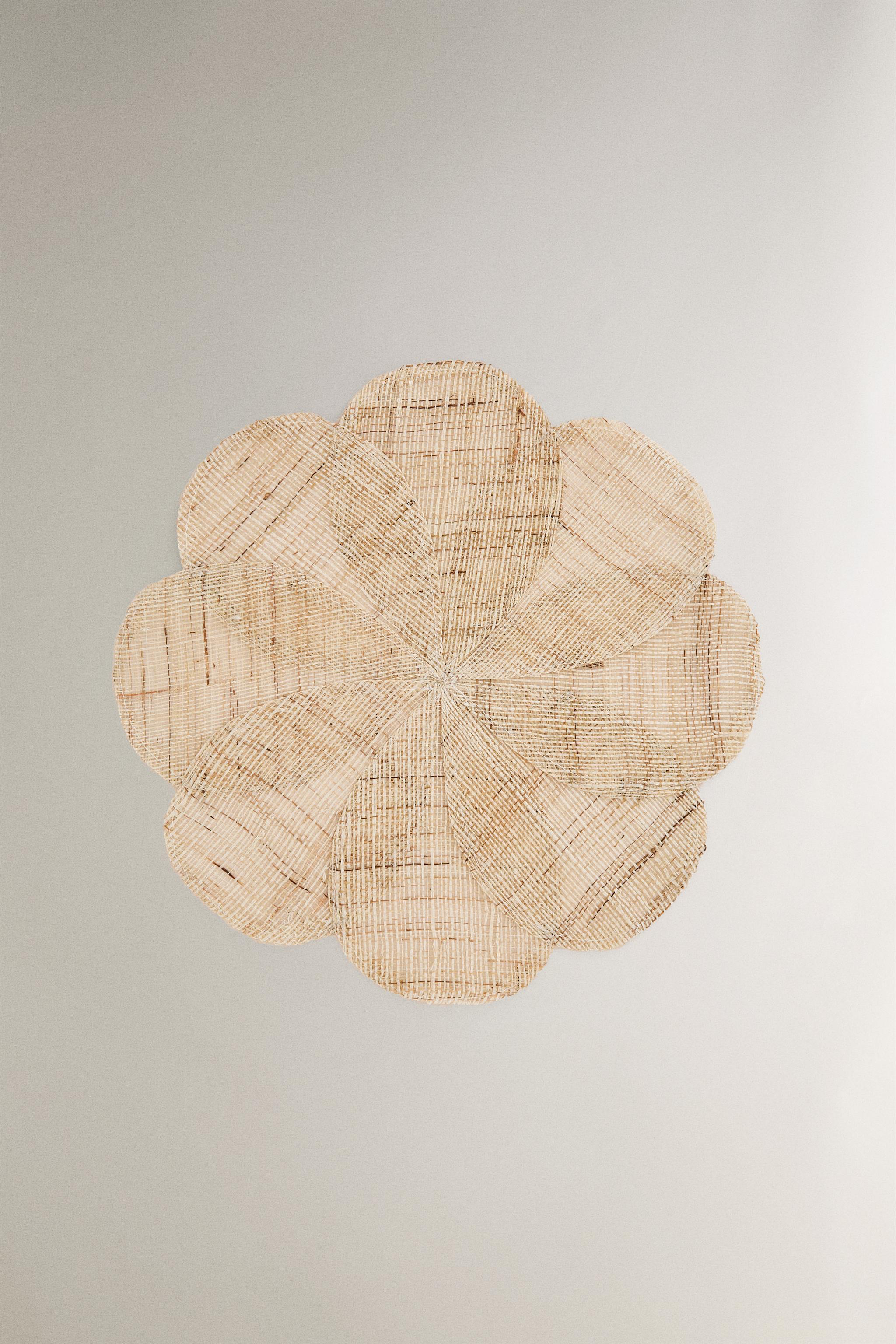 RAMIE FLOWER PLACEMAT